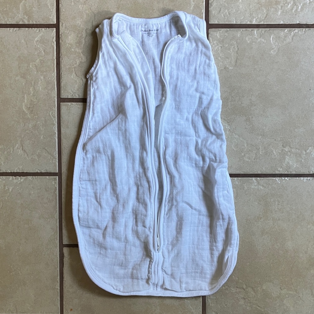 Under the Nile White Sleeveless Organic Cotton Baby Sleep Sack 0-6 months